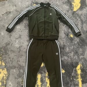 Adidas olive green women’s tracksuit